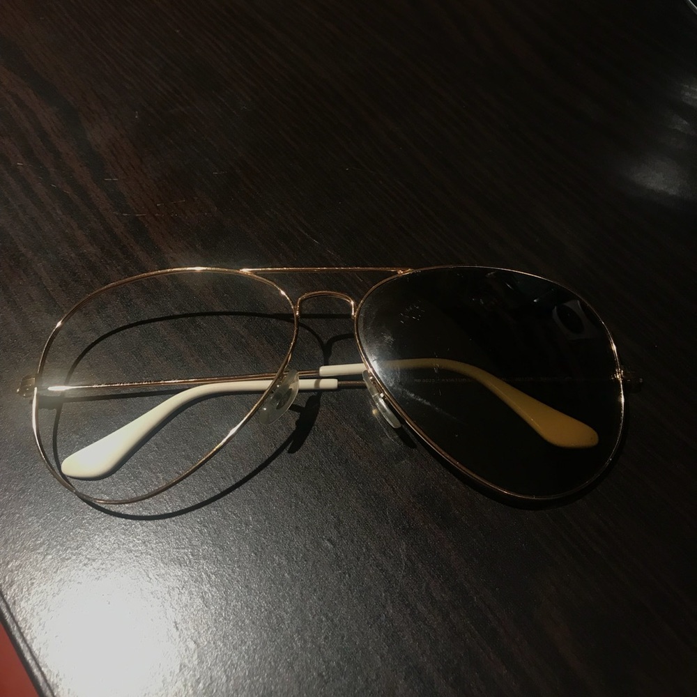 White and Gold Ray Bans